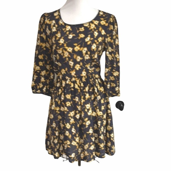 Free People Grey/Yellow Floral Lace Trimmed Dress SZ 6 - Picture 1 of 7